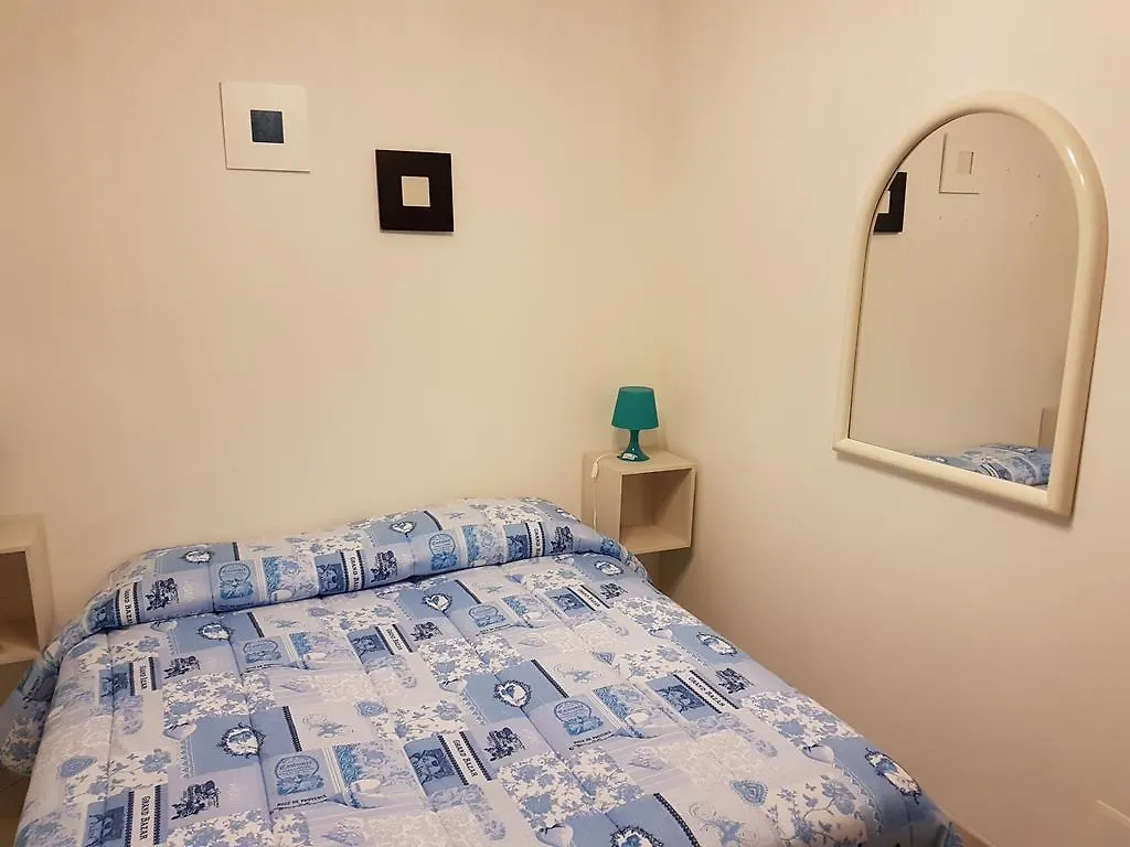 Tribunali Home Nápoles Italia